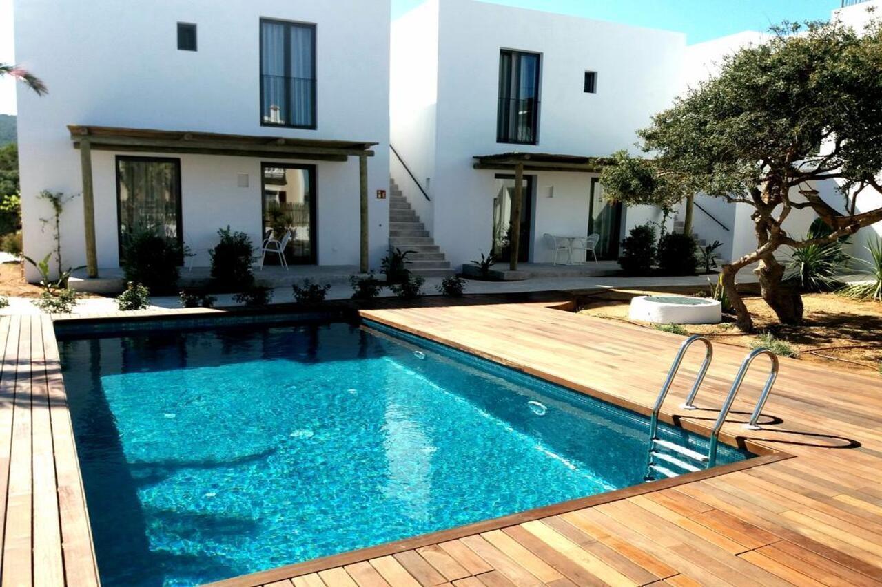 Sa Cala Suites Es Caló Exterior foto